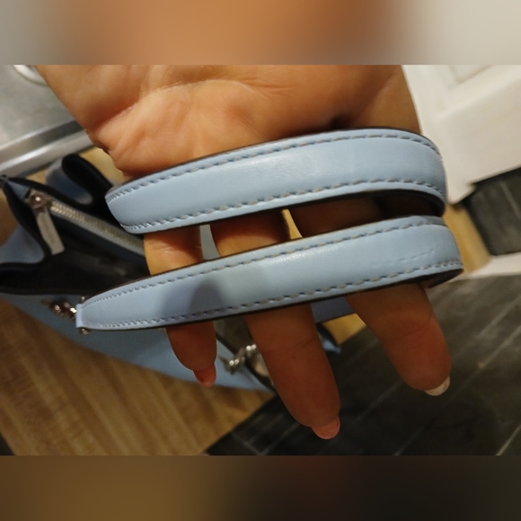 Michael Kors EUC Baby Blue Chain Satchel Bag - Picture 11 of 14